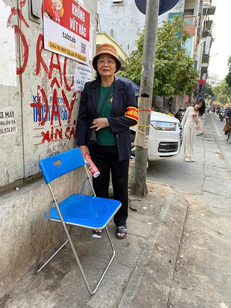 Người cán bộ cơ sở tận tụy giữa đời thường- Ảnh 6.