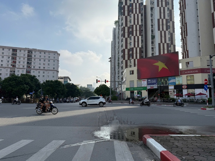 Hà Nội ngày 03/9: ngày nắng, chiều nóng- Ảnh 1.