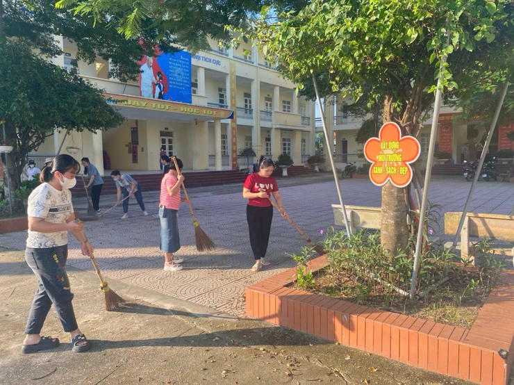Các trường học trên địa bàn xã Chương Dương tích cực chuẩn bị cho năm học mới- Ảnh 7.