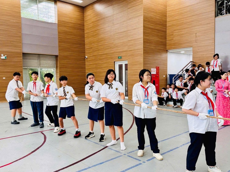 Trường THCS Long Biên tổ chức giao lưu văn hóa - ngôn ngữ với Trường Tiểu học Daeseong (Cheongju, Hàn Quốc)- Ảnh 9.