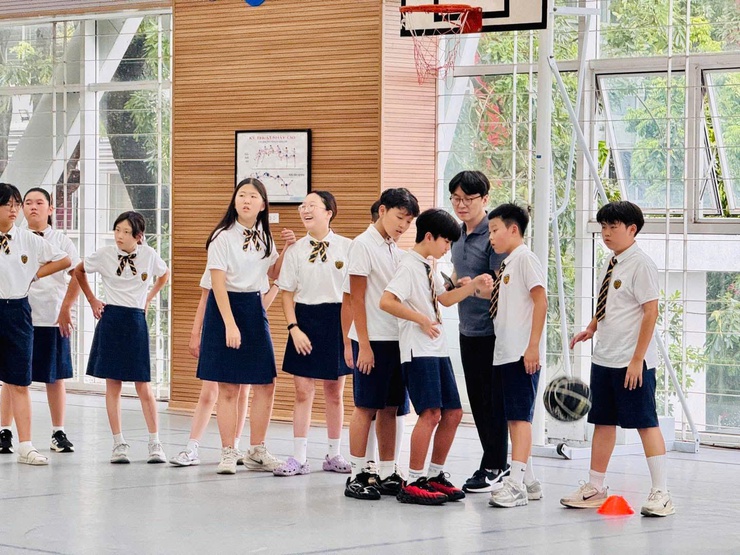 Trường THCS Long Biên tổ chức giao lưu văn hóa - ngôn ngữ với Trường Tiểu học Daeseong (Cheongju, Hàn Quốc)- Ảnh 10.