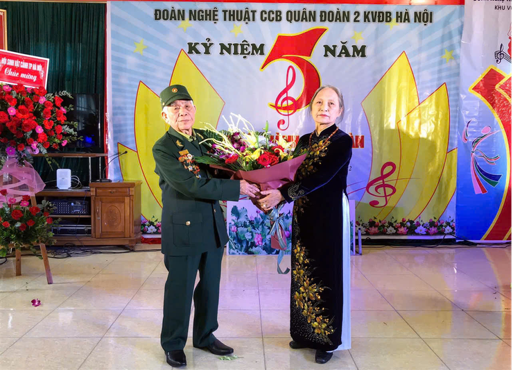 Gieo yêu thương, nhận niềm vui của người lính cụ Hồ!- Ảnh 1.