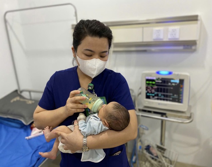 BVĐK Ba Vì: Xây dựng đội ngũ điều dưỡng toàn diện, kiến tạo niềm tin nơi người bệnh- Ảnh 2.