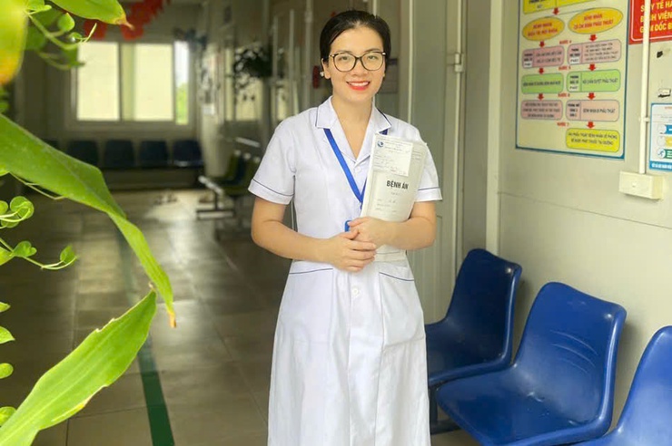 Chăm sóc ánh nhìn - Chạm tới trái tim- Ảnh 1.