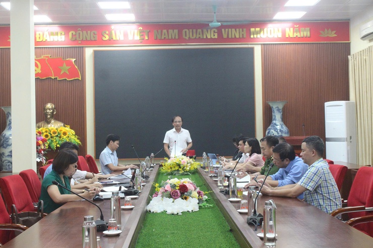 UBND xã Vân Đình tổ chức Hội nghị giao ban công tác tháng 9 và triển khai nhiệm vụ tháng 10/2025- Ảnh 4.