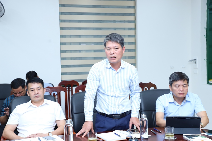 CÔNG TÁC ỨNG PHÓ HOÀN LƯU BÃO SỐ 10 TRÊN ĐỊA BÀN XÃ YÊN XUÂN- Ảnh 5.