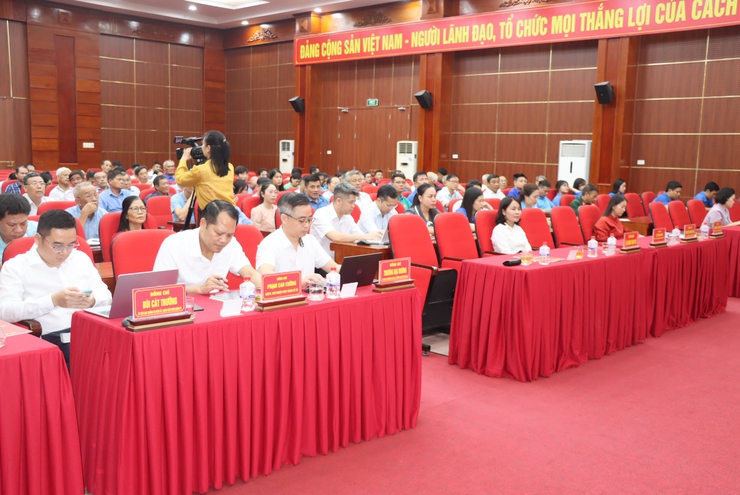 Xã Phú Xuyên tổ chức hội nghị tiếp xúc, đối thoại giữa người đứng đầu cấp ủy, chính quyền với MTTQ và nhân dân trên địa bàn xã.- Ảnh 2.