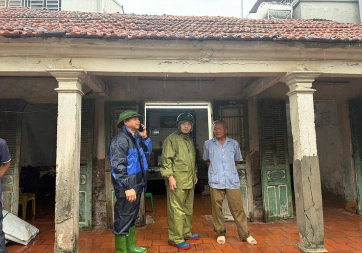 XÃ YÊN LÃNG TẬP TRUNG ỨNG PHÓ VỚI CƠN BÃO SỐ 10 BUALOI- Ảnh 2.