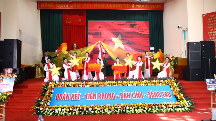 Nhiệm kỳ 2025 - 2030, Đoàn TNCS Hồ Chí Minh xã Sơn Đồng xác định 2 khâu đột phá- Ảnh 2.
