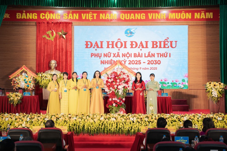 ĐẠI HỘI ĐẠI BIỂU PHỤ NỮ XÃ NỘI BÀI LẦN THỨ I, NHIỆM KỲ 2025 – 2030 THÀNH CÔNG TỐT ĐẸP- Ảnh 1.