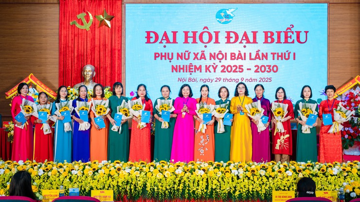 ĐẠI HỘI ĐẠI BIỂU PHỤ NỮ XÃ NỘI BÀI LẦN THỨ I, NHIỆM KỲ 2025 – 2030 THÀNH CÔNG TỐT ĐẸP- Ảnh 5.