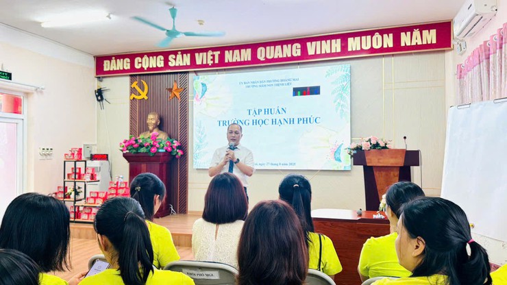TRƯỜNG MẦM NON THỊNH LIỆT TỔ CHỨC CHƯƠNG TRÌNH TẬP HUẤN " XÂY DỰNG TRƯỜNG HỌC HẠNH PHÚC"- Ảnh 1.