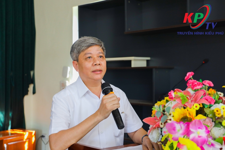 Đồng chí Đào Đức Anh- Phó bí thư thường trực Đảng ủy xã Kiều Phú dự sinh hoạt Đảng với Chi bộ thôn Thế Trụ- Ảnh 9.