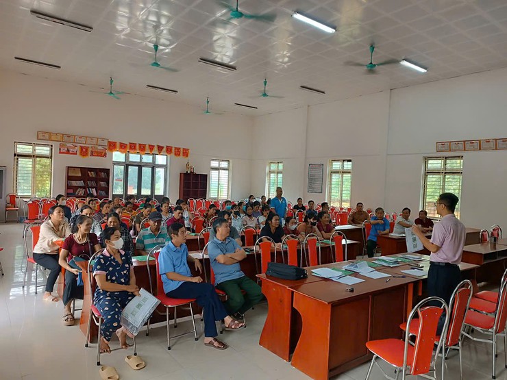 Ngân hàng Chính sách xã hội Ba Vì tổ chức đối chiếu, phân loại nợ năm 2025 trên địa bàn xã Ba Vì- Ảnh 1.