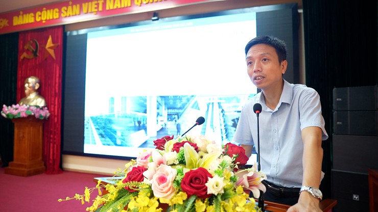 Hội nghị lấy ý kiến cộng đồng trong quá trình thực hiện đánh giá tác động môi trường của Dự án đường sắt đô thị, tuyến số 5- Ảnh 3.