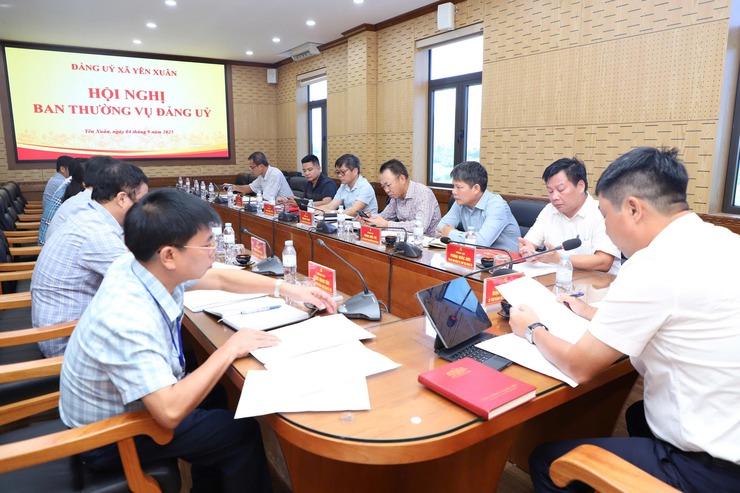 HỘI NGHỊ BAN THƯỜNG VỤ ĐẢNG UỶ XÃ THỐNG NHẤT MỘT SỐ NHIỆM VỤ TRỌNG TÂM TRONG THỜI GIAN TỚI- Ảnh 1.