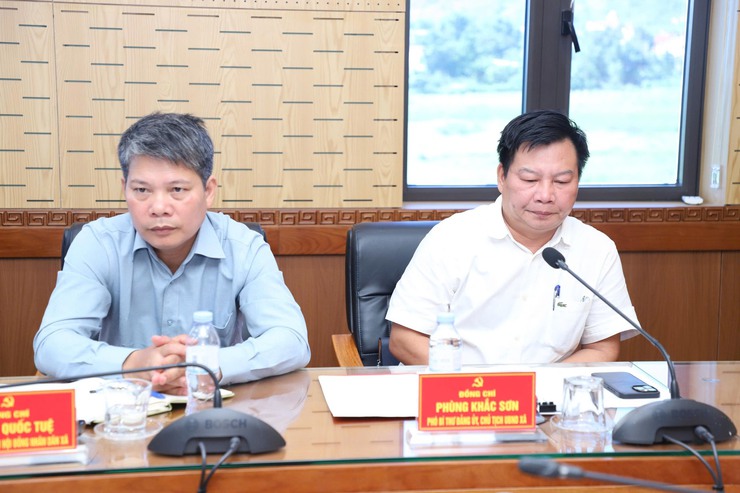 HỘI NGHỊ BAN THƯỜNG VỤ ĐẢNG UỶ XÃ THỐNG NHẤT MỘT SỐ NHIỆM VỤ TRỌNG TÂM TRONG THỜI GIAN TỚI- Ảnh 4.