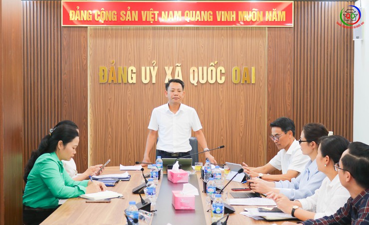 Thường trực Đảng ủy xã Quốc Oai làm việc với Mặt trận Tổ quốc và các đoàn thể về công tác chuẩn bị đại hội nhiệm kỳ 2025-2030- Ảnh 6.