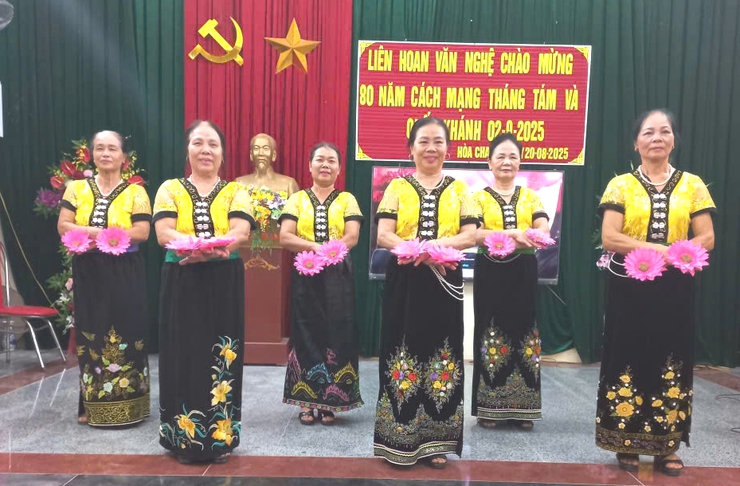ỨNG HÒA SÔI NỔI CÁC HOẠT ĐỘNG VĂN HÓA, VĂN NGHỆ, THỂ DỤC THỂ THAO CHÀO MỪNG KỶ NIỆM 80 NĂM QUỐC KHÁNH 2/9.- Ảnh 23.