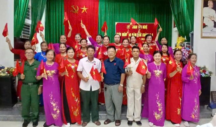 ỨNG HÒA SÔI NỔI CÁC HOẠT ĐỘNG VĂN HÓA, VĂN NGHỆ, THỂ DỤC THỂ THAO CHÀO MỪNG KỶ NIỆM 80 NĂM QUỐC KHÁNH 2/9.- Ảnh 12.