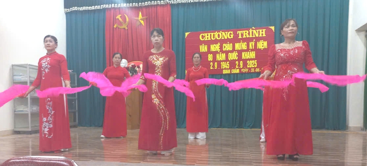 ỨNG HÒA SÔI NỔI CÁC HOẠT ĐỘNG VĂN HÓA, VĂN NGHỆ, THỂ DỤC THỂ THAO CHÀO MỪNG KỶ NIỆM 80 NĂM QUỐC KHÁNH 2/9.- Ảnh 22.