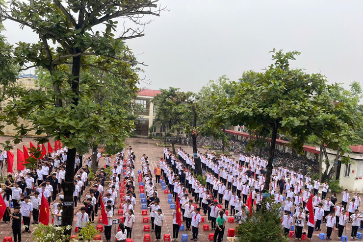 Xã Dân Hòa rộn ràng chuẩn bị cho Lễ Khai giảng năm học mới 2025 – 2026- Ảnh 1.