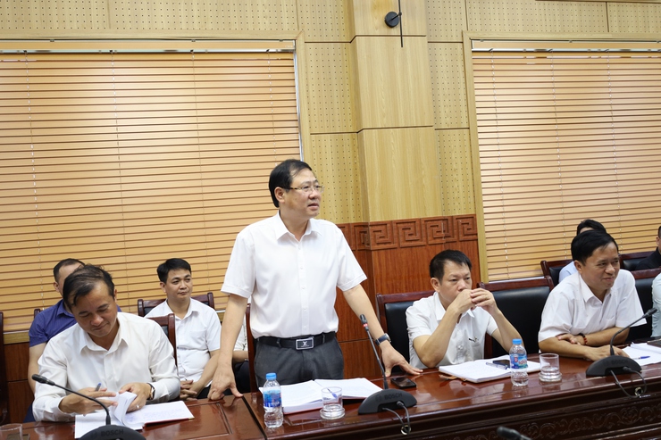Sở Nông nghiệp và Môi trường Hà Nội kiểm tra hiện trường sạt lở tại xã Suối Hai: Đề nghị thành phố ban bố tình huống khẩn cấp về thiên tai đối với những khu vực nguy hiểm- Ảnh 7.