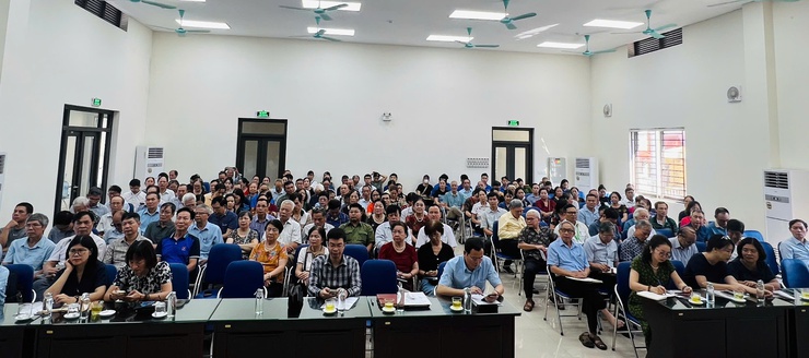 PHƯỜNG LÁNG HỘI NGHỊ TẬP HUẤN, BỒI DƯỠNG KIẾN THỨC VỀ CHUYỂN ĐỔI SỐ CHO CÁC TỔ CHUYỂN ĐỔI SỐ CỘNG ĐỒNG TRÊN ĐỊA BÀN PHƯỜNG- Ảnh 7.