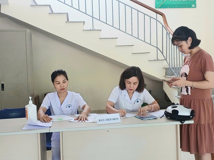 Trạm Y tế phường triển khai công tác tập huấn chuyên môn và tổ chức công tác Tiêm chủng mở rộng tháng 9- Ảnh 3.
