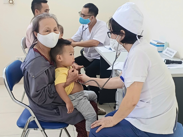 Trạm Y tế phường triển khai công tác tập huấn chuyên môn và tổ chức công tác Tiêm chủng mở rộng tháng 9- Ảnh 5.