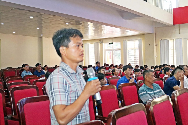 UBND xã Quảng Bị: tổ chức Hội nghị tập huấn hướng dẫn cài đặt sử dụng ứng dụng Thuế điện tử eTax Mobile- Ảnh 5.