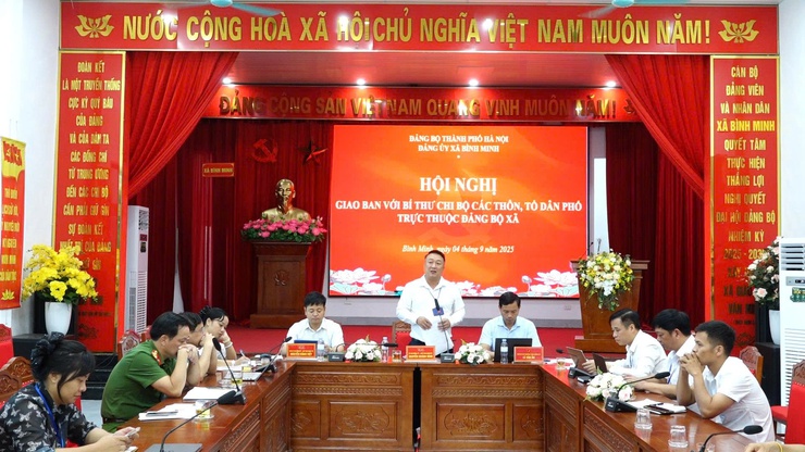 Đảng ủy xã Bình Minh tổ chức hội nghị giao ban với Bí thư chi bộ các thôn, tổ dân phố trực thuộc Đảng bộ xã- Ảnh 10.
