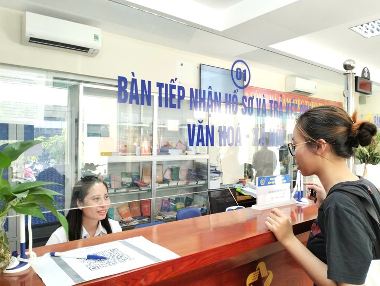 Cải cách hành chính theo phương châm 5 dễ “dễ hiểu, dễ nhớ, dễ làm, dễ đánh giá, dễ kiểm tra, giám sát”- Ảnh 1.