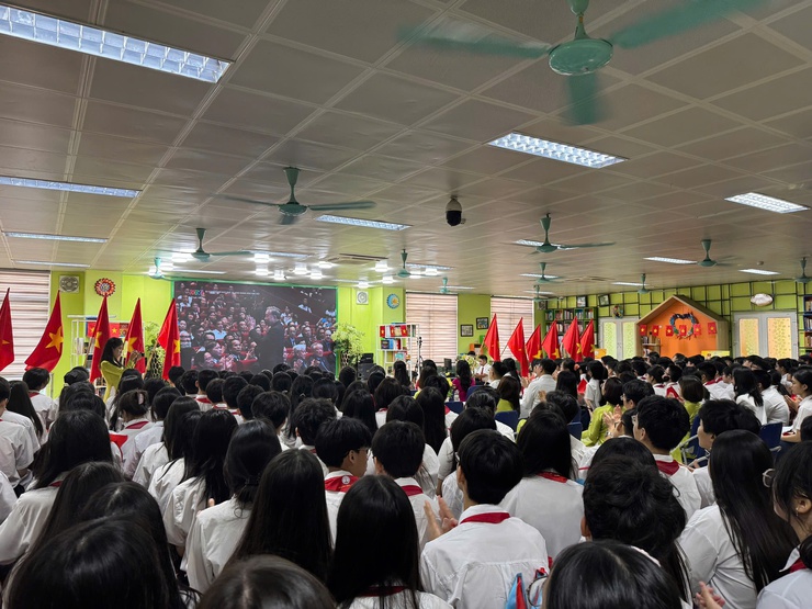 Các trường học phường Thanh Xuân bước vào năm học mới 2025-2026 với khí thế “Kỷ cương - Sáng tạo - Đột phá - Phát triển”- Ảnh 10.