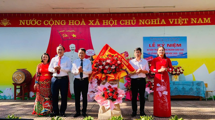 Trường Mầm non và Tiểu học Phú Mãn khai giảng năm học mới 2025-2026- Ảnh 2.