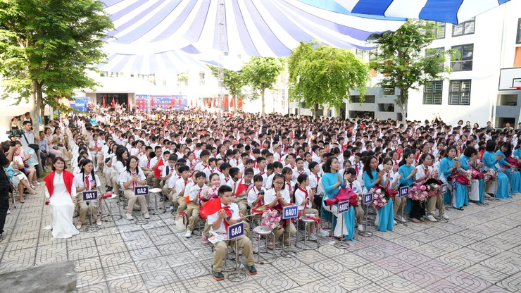 Phường Ô Chợ Dừa : Lễ khai giảng năm học mới 2025- 2026- Ảnh 4.