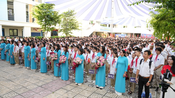 Phường Ô Chợ Dừa : Lễ khai giảng năm học mới 2025- 2026- Ảnh 3.