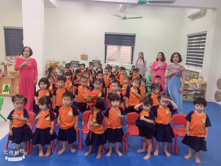 Phường Ô Chợ Dừa : Rực rỡ ngày Khai giảng năm học mới- Ảnh 6.