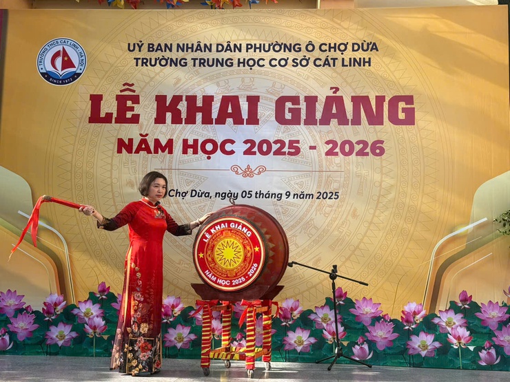 Phường Ô Chợ Dừa : Lễ khai giảng năm học mới 2025- 2026- Ảnh 13.