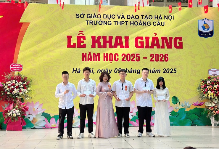 Phường Ô Chợ Dừa : Lễ khai giảng năm học mới 2025- 2026- Ảnh 19.