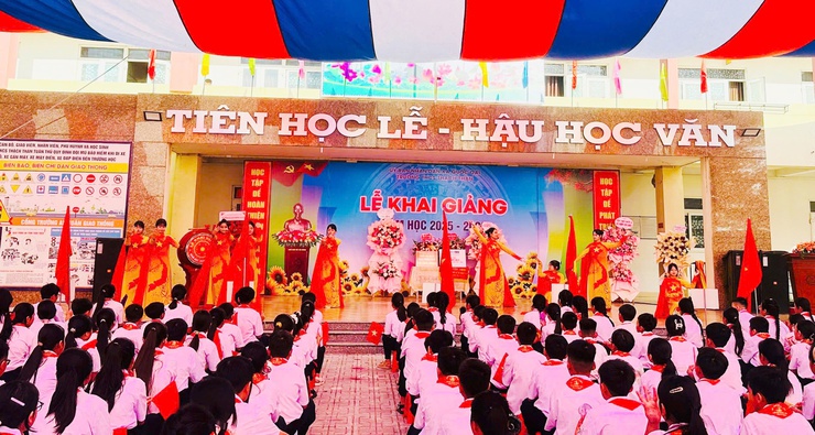 Quốc Oai tưng bừng khai giảng năm học mới 2025- 2026- Ảnh 27.