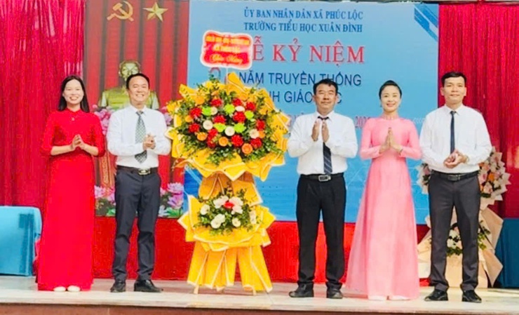 Tưng bừng Lễ khai giảng năm học mới trên địa bàn xã Phúc Lộc- Ảnh 9.
