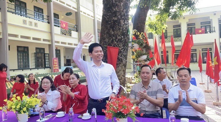SÔI NỔI NGÀY HỘI KHAI GIẢNG NĂM HỌC MỚI TẠI XÃ PHÚC THỌ- Ảnh 1.