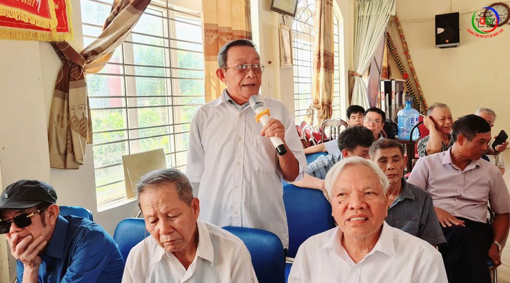 Bí thư Đảng ủy xã Quốc Oai dự sinh hoạt Chi bộ thôn Sơn Trung- Ảnh 5.