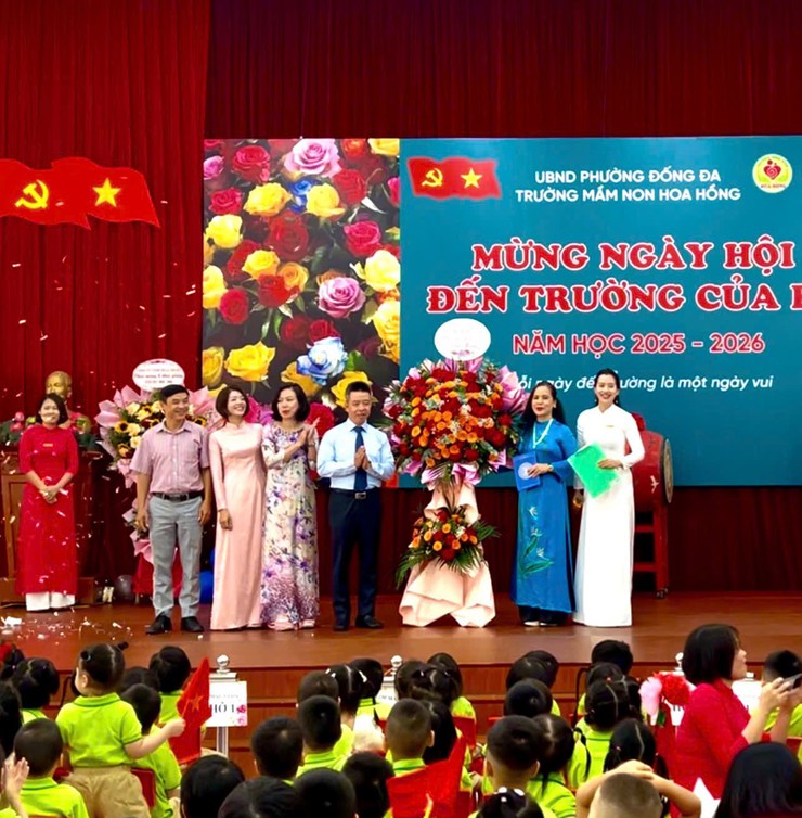 RỘN RÀNG KHÔNG KHÍ KHAI GIẢNG NĂM HỌC MỚI TRÊN ĐỊA BÀN PHƯỜNG ĐỐNG ĐA- Ảnh 5.