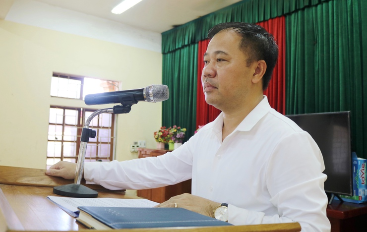 Đồng chí Nguyễn Trung Thành- Phó Bí thư Đảng ủy, Chủ tịch UBND xã Quốc Oai dự sinh hoạt Đảng thường kỳ với Chi bộ thôn Thạch Thán 1- Ảnh 9.