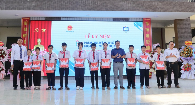 Trường THCS Trần Phú hân hoan đón năm học mới 2025-2026- Ảnh 8.