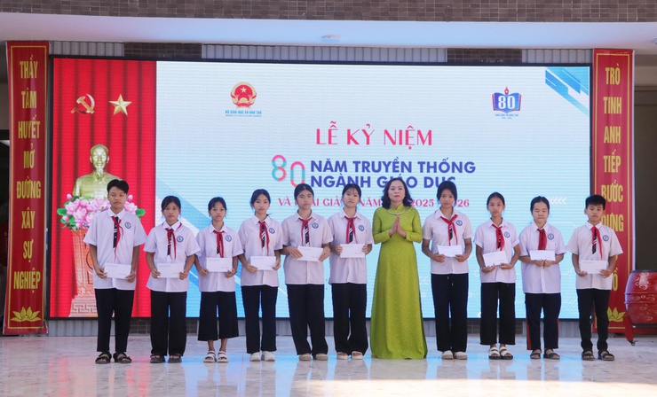Trường THCS Trần Phú hân hoan đón năm học mới 2025-2026- Ảnh 10.