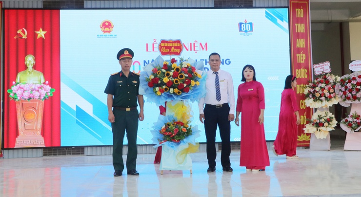 Trường THCS Trần Phú hân hoan đón năm học mới 2025-2026- Ảnh 3.