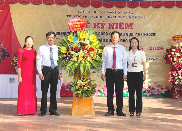 ỨNG HOÀ RỘN RÀNG LỄ KHAI GIẢNG NĂM HỌC MỚI 2025 – 2026.- Ảnh 10.